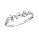 N27 14kw Scattered Diamonds Diamond Ring .26tw  