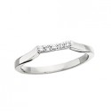 G48 14kt diamond wedding band