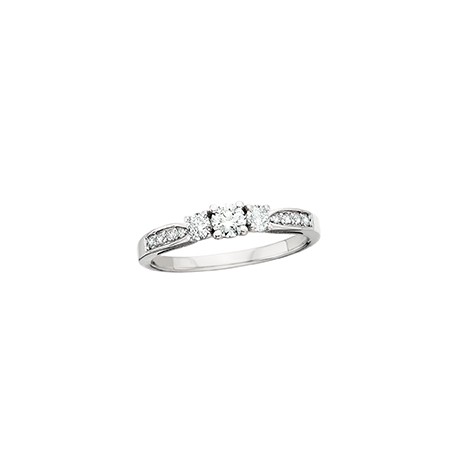 G68 14KW 3 STONE RING 3/4TW REG $3000