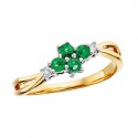 K9 emerald and diamond ring. 14Kt yellow shank, 14Kt white setting.